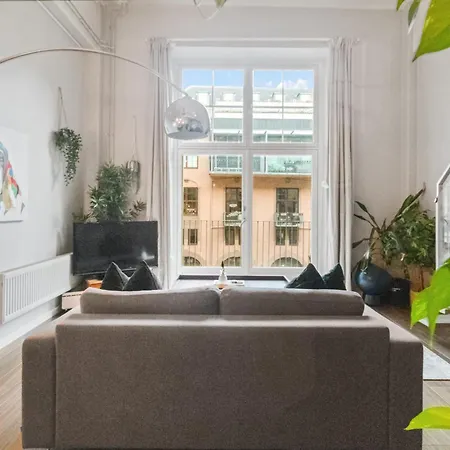 Chic Loft In Citycenter With Style, Comfort & Location - 5 Min Walk From Station