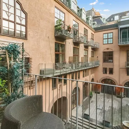 Chic Loft In Citycenter With Style, Comfort & Location - 5 Min Walk From Station Appartement